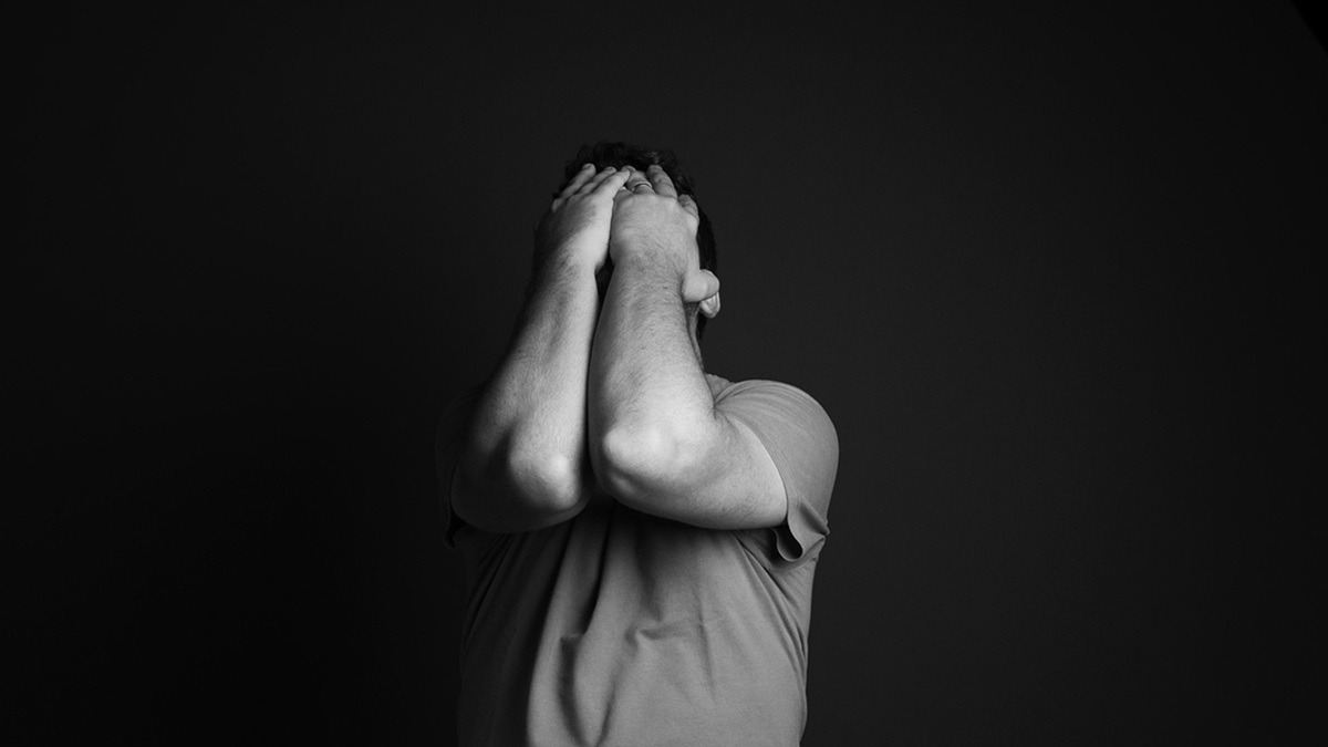 Anksiyete Nedir? Belirtileri, Çözüm Yolları