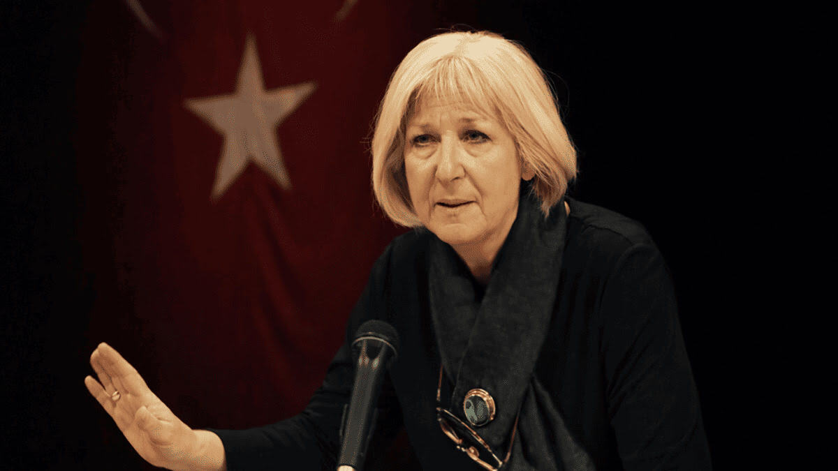 Banu Avar: İhanet 100 Yıl Önce de Aynıydı