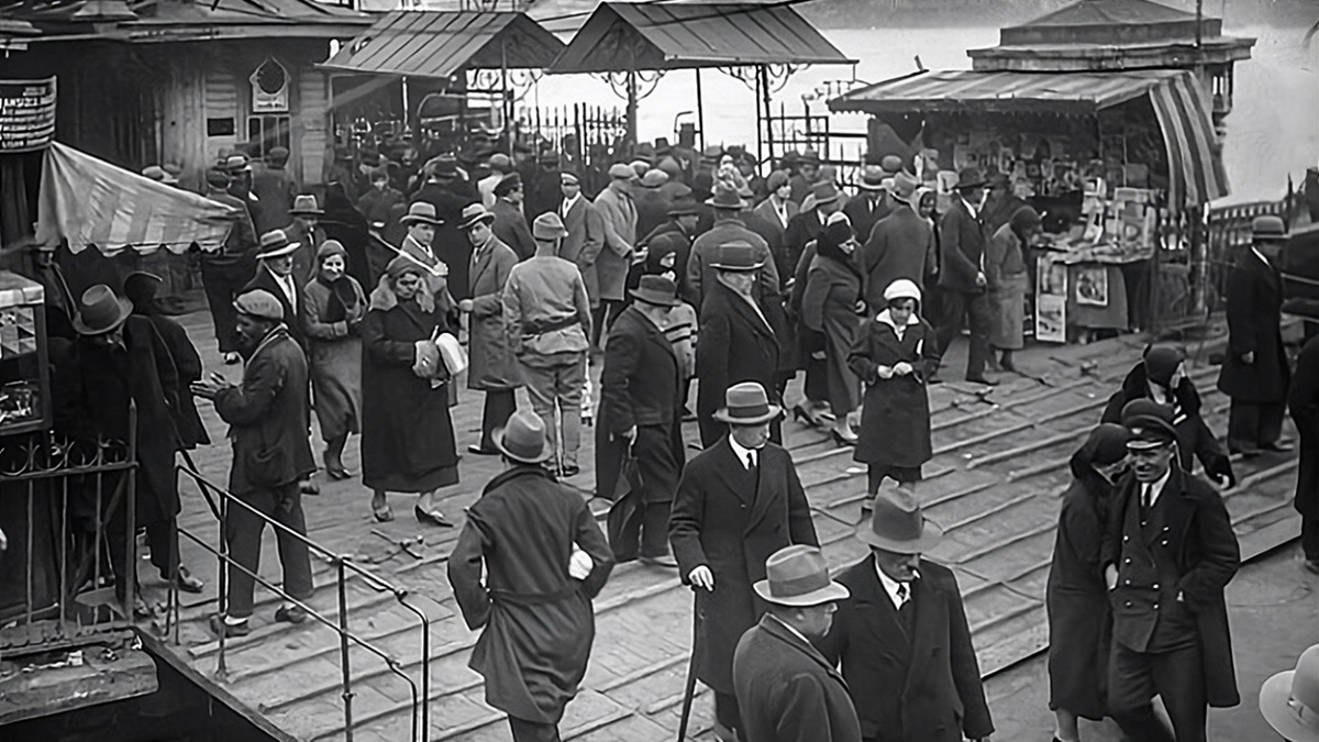 Adabımuaşeret Nedir? Kuralları ve Örnekleri