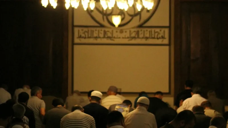 İbadet Nedir? Kaça Ayrılır?